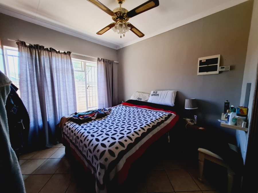 3 Bedroom Property for Sale in Universitas Free State